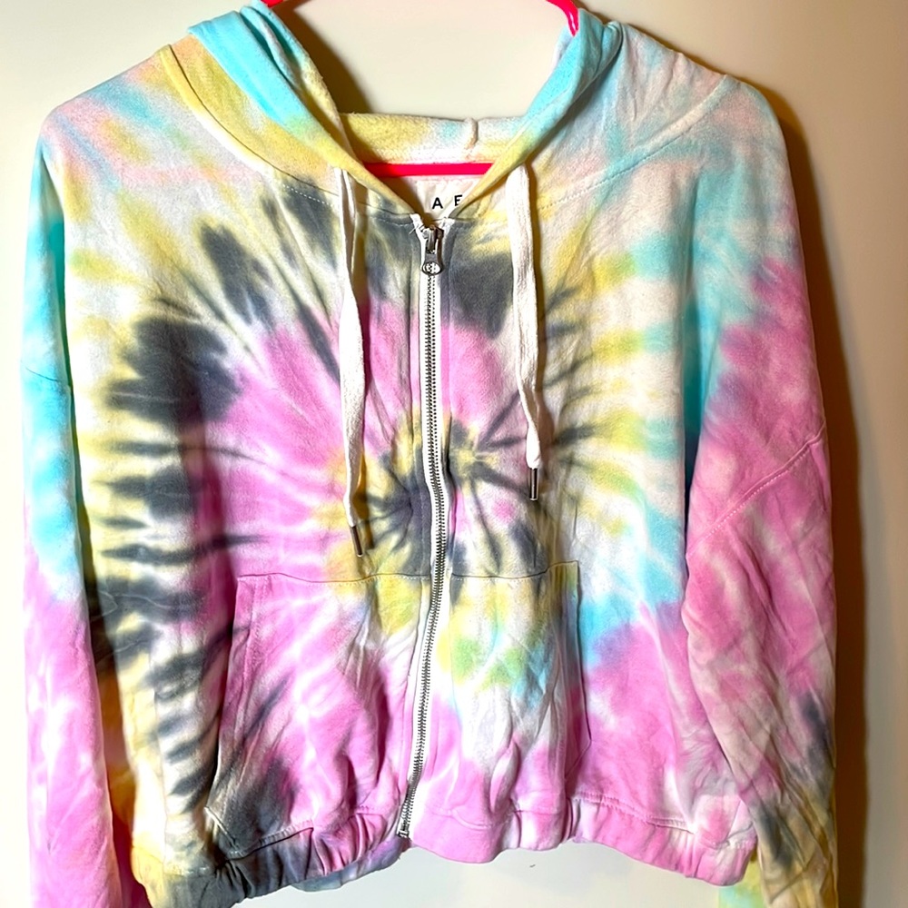WOMEN’S AEROPOSTALE ZIP UP